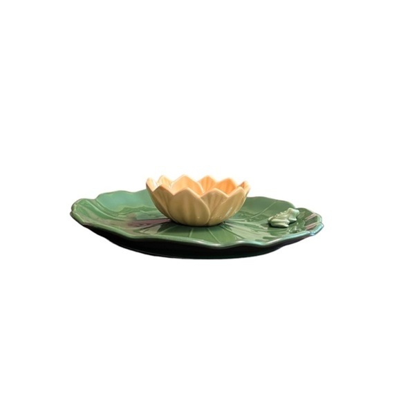 Vintage MCM Rare Portuguese Majolica Frog Platter and Lotus Flower Ceramic Bowl - Picture 6 of 16